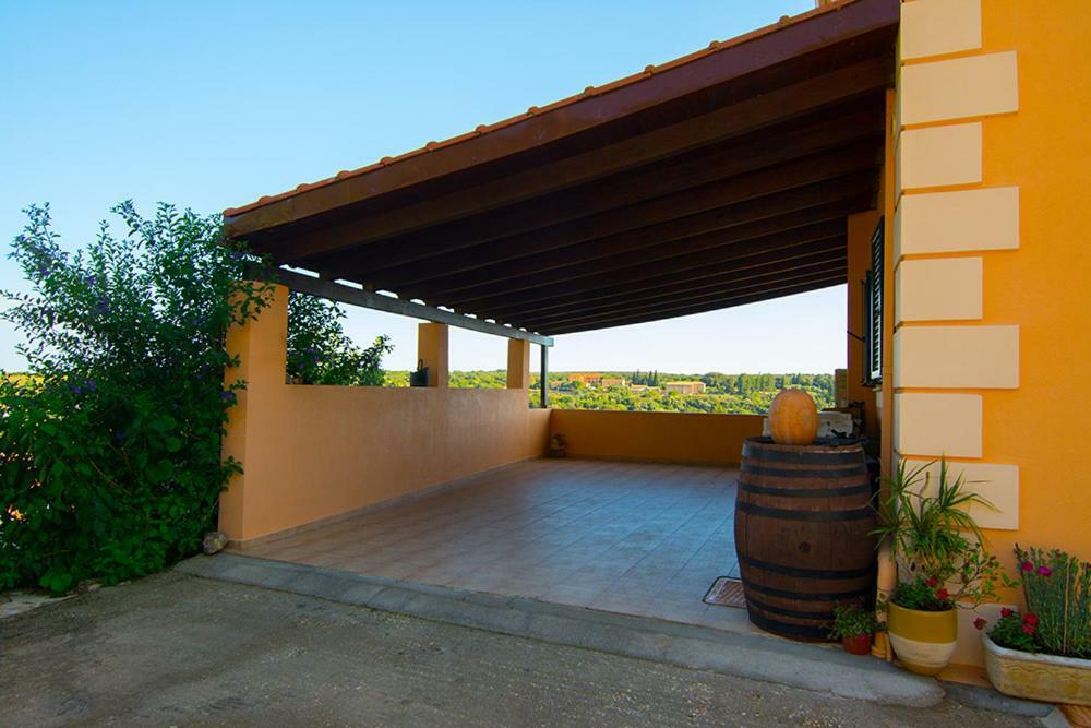 St George'S Castle House Villa Peratáta Buitenkant foto